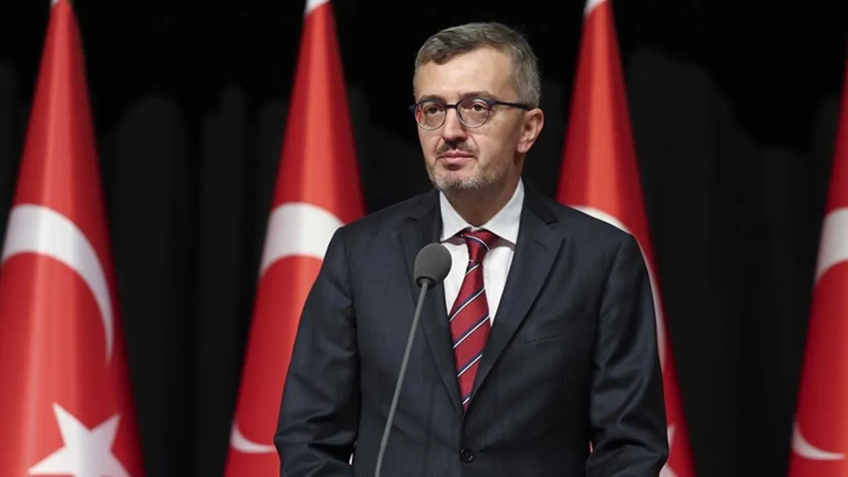 İletişim Başkanı Duran: PKK'nın bugünkü açıklaması, silah bırakma hedefi doğrultusunda olumlu bir gelişmedir haberinin görseli