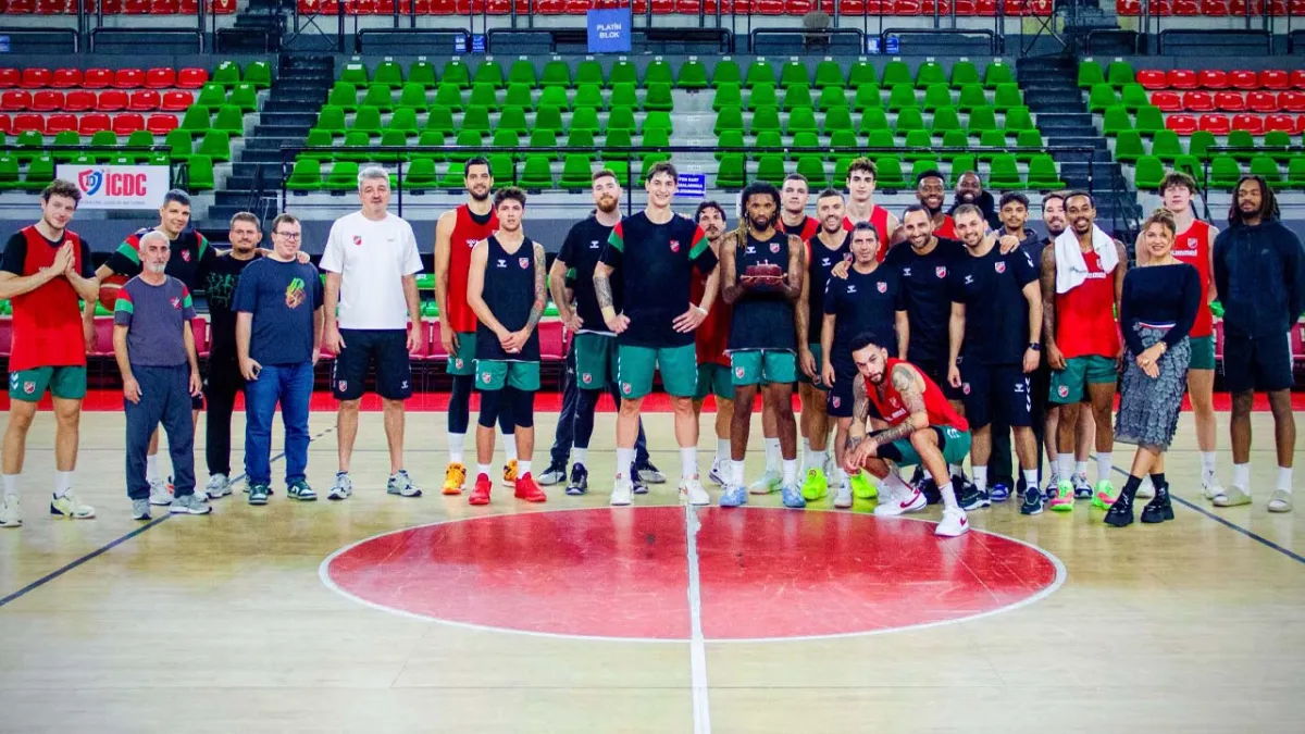 Kaf-Kaf, Galatasaray deplasmanında haberinin görseli