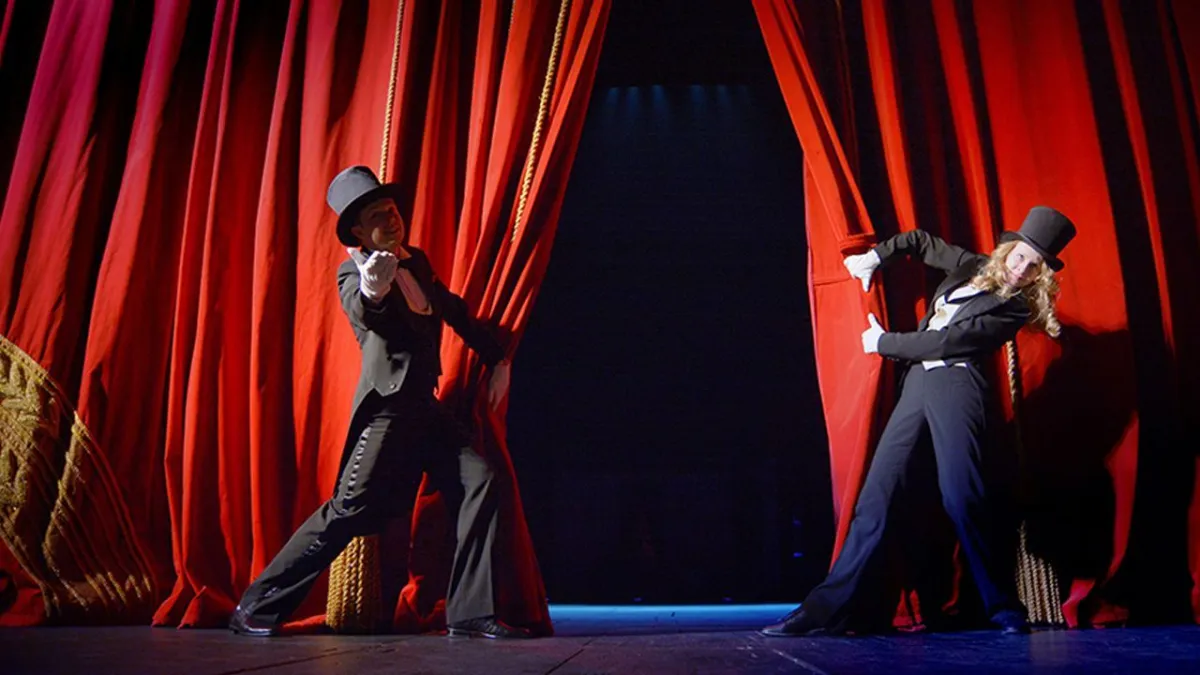 Kırmızı Kanatlı Baykuş, Bornova’da küçük izleyicilerle buluşuyor haberinin görseli