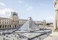 Louvre Müzesi'ndeki bazı mücevherler merkez bankasına taşındı