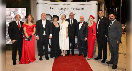 Montiano Mistral’de Cumhuriyet coşkusu