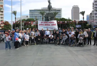 Spina Bifida Derneği eşit yaşam hakkına 2 teker ile dikkat çekti