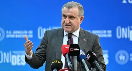 Bakan Bak'tan toplumsal sorumluluk mesajı ve 30 milyon lira destek sürprizi