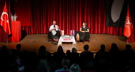 Bornova Belediyesi’nden meme kanseri farkındalık paneli