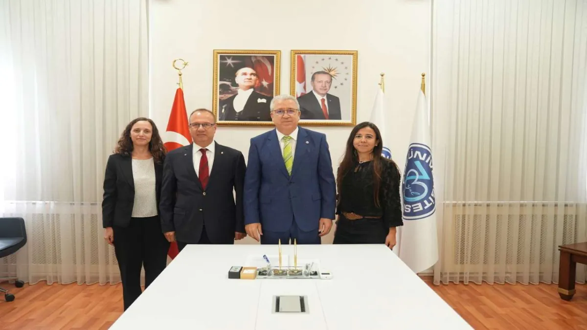 Ege Üniversitesi’nden dijital yetkinlik hamlesi: DigitalLife4ALL haberinin görseli