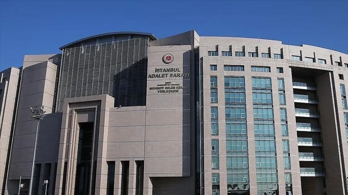 Ekrem İmamoğlu, Necati Özkan ve Merdan Yanardağ ‘siyasal casusluk’ suçlamasıyla tutuklandı haberinin görseli