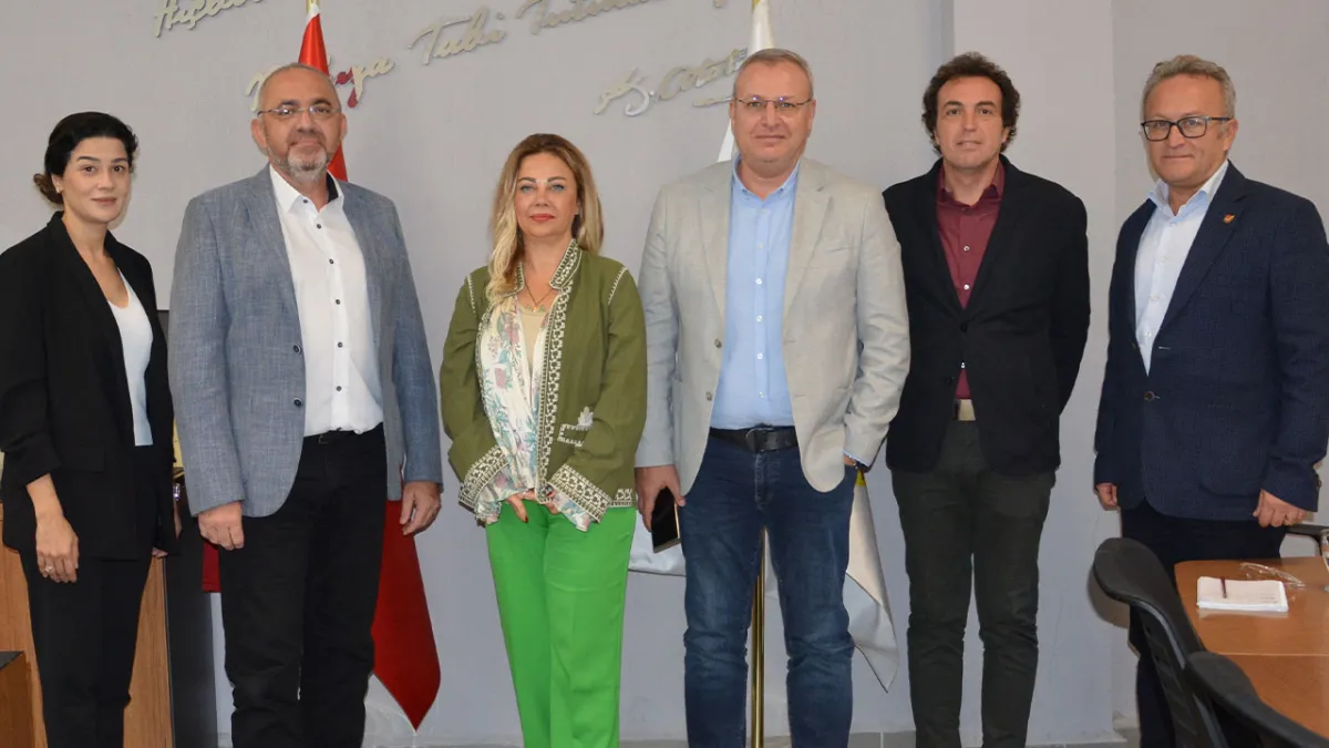 ENSİA Başkanı Kalaycı’dan İzmir Gazeteciler Cemiyeti’ne ziyaret haberinin görseli