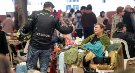 İkinci El Pazarı İzmir’in 5 ilçesin dayanışmayı büyütüyor 