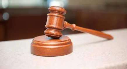 İzmir’de eşi ve çocuklarını yaralayan sanığın davasında tanıklar dinlendi