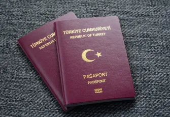 Karadağ, Türk vatandaşlarına vize zorunluluğu getiriyor