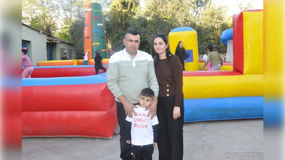 Kiraz’da DMD hastası Mehmet Gökalp için destek etkinliği düzenlendi haberinin görseli