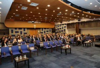 Sanayici iş gücünü dışarıdan ithal ediyor 