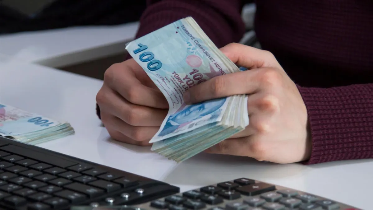 Türkiye’de emeklilik sistemi değişiyor: En küçük hata yıllarınıza mal olabilir haberinin görseli