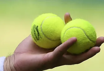Uzmanlardan şaşırtan öneri: El bagajınızda mutlaka tenis topu bulundurun