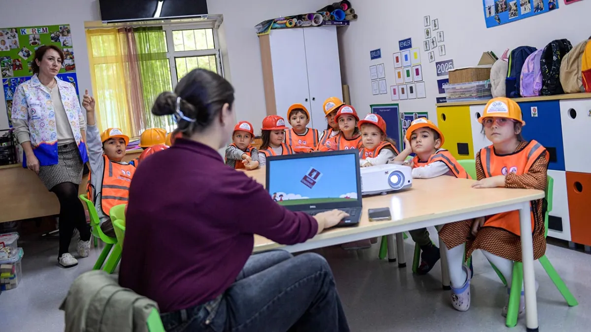 Yuvamız İzmir’de çocuklara sağlık ve güvenlik bilinci kazandırılıyor haberinin görseli