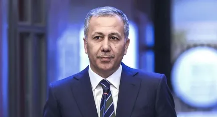 Bakan Yerlikaya'dan deprem açıklaması: 12 artçı meydana geldi