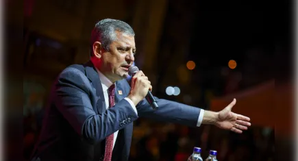 CHP Genel Başkanı Özgür Özel: Atatürk’ün Partisinden Ne Ajan Çıkar Ne de Milletin Aleyhine Bir Şey Yapılır