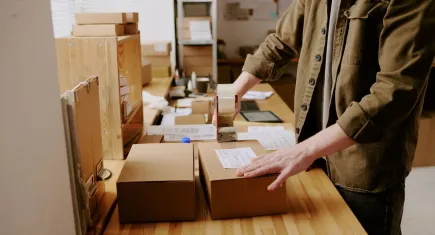 E-Ticaret’in yükselişi: Kargo sektöründe akılalmaz rekor gelir! 6 ayda yüzde 37 büyüme