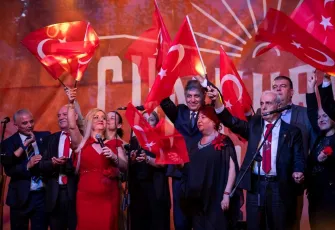 İzmir Büyükşehir Belediyesi 29 Ekim Coşkusunu Belevi’de Yaşattı