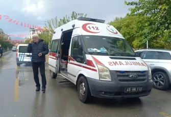 Manisa'da kavga: 1 kişi sırtından bıçaklandı