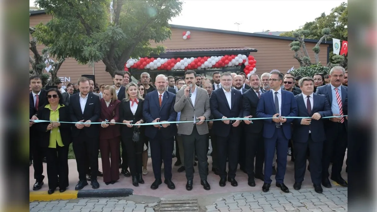 Menemen'de Dijital Deneyim Merkezi açıldı haberinin görseli