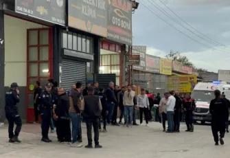 Sanayi sitesindeki dükkana saldırı: 12 yaralı