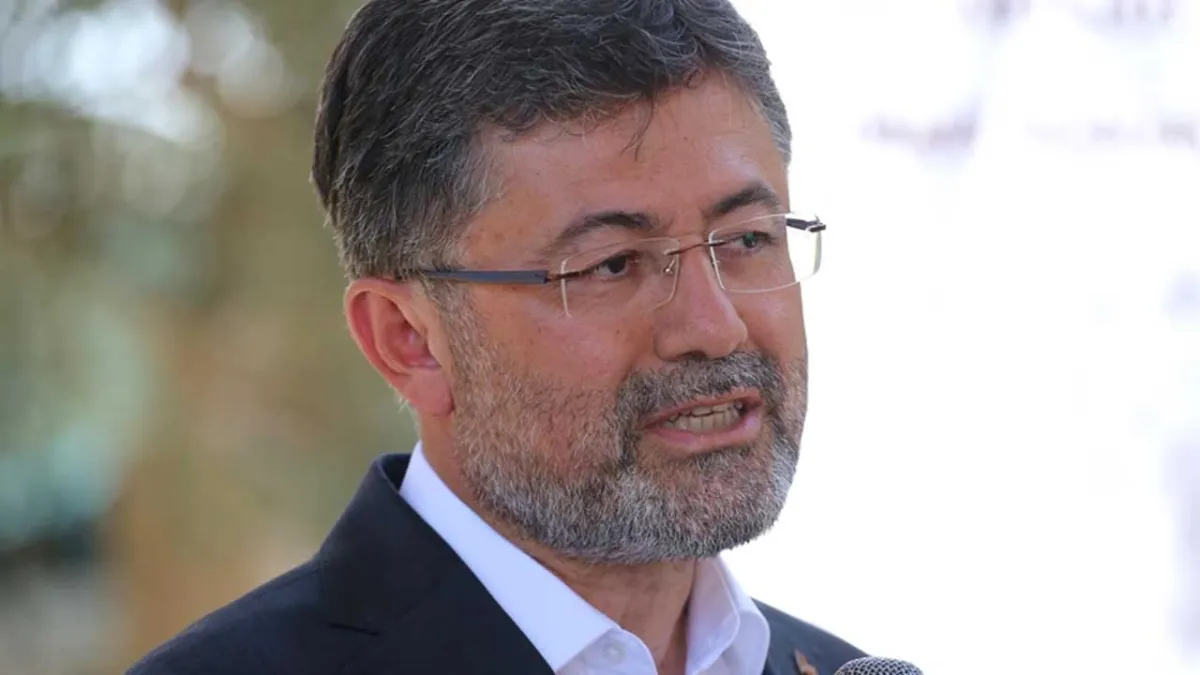 Bakan Yumaklı açıkladı: Sındırgı depremi sonrası baraj ve göletlerde risk bulunmadı haberinin görseli