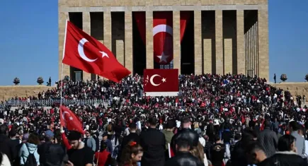 29 Ekim Cumhuriyet Bayramı'nda millet Ata'sına koştu!