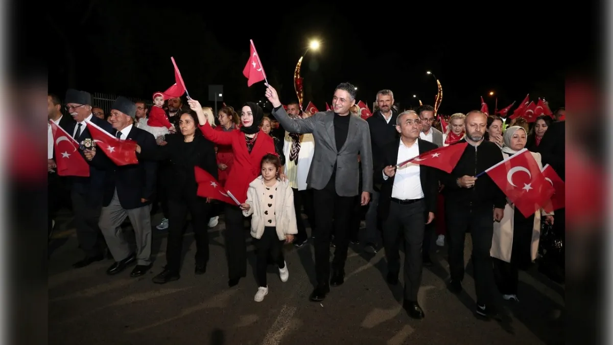 Aliağa’da Cumhuriyet Coşkusu Zirveye Ulaştı haberinin görseli
