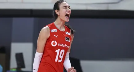 Aras ile Kaf-Kaf’ın milli gururu: Defne Başyolcu