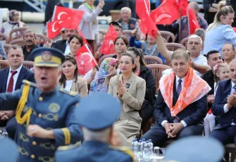 Başkan Sengel'den 29 Ekim mesajı: "Bugün burada olmam cumhuriyet devrimlerinin eseri!"