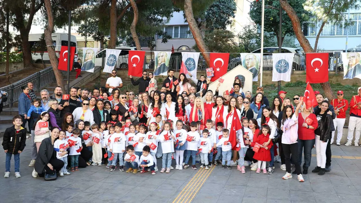 Cumhuriyet 'Sevgi' ile yeşeriyor  haberinin görseli