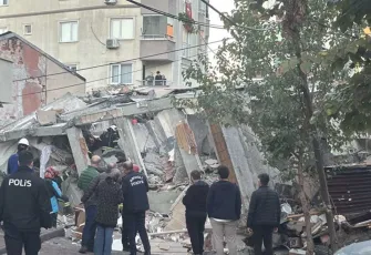 Gebze'de çöken binadan acı haber geldi: 1 kişinin cansız bedenine ulaşıldı!