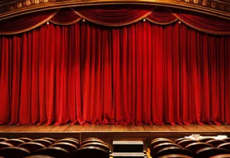 İzmir Komedi Kulübü’nden 29 Ekim’de kahkaha dolu gece