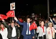 Kırmızı beyaz coşku: Çiğli'de 102 yıllık cumhuriyet mektubu yeniden yazıldı!