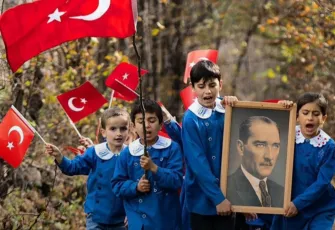 Veli-Der’den Cumhuriyet mesajı