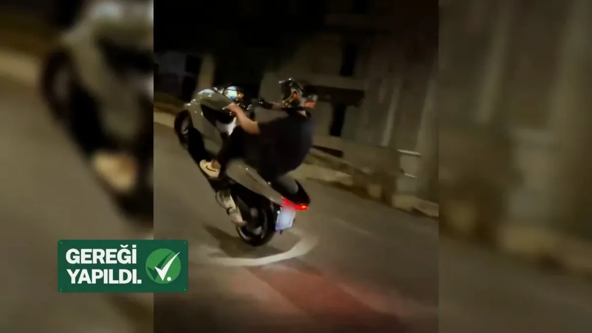 Antalya’da tehlikeli motosiklet akrobasiye Bakan’dan açıklama: Sürücü yakalandı haberinin görseli