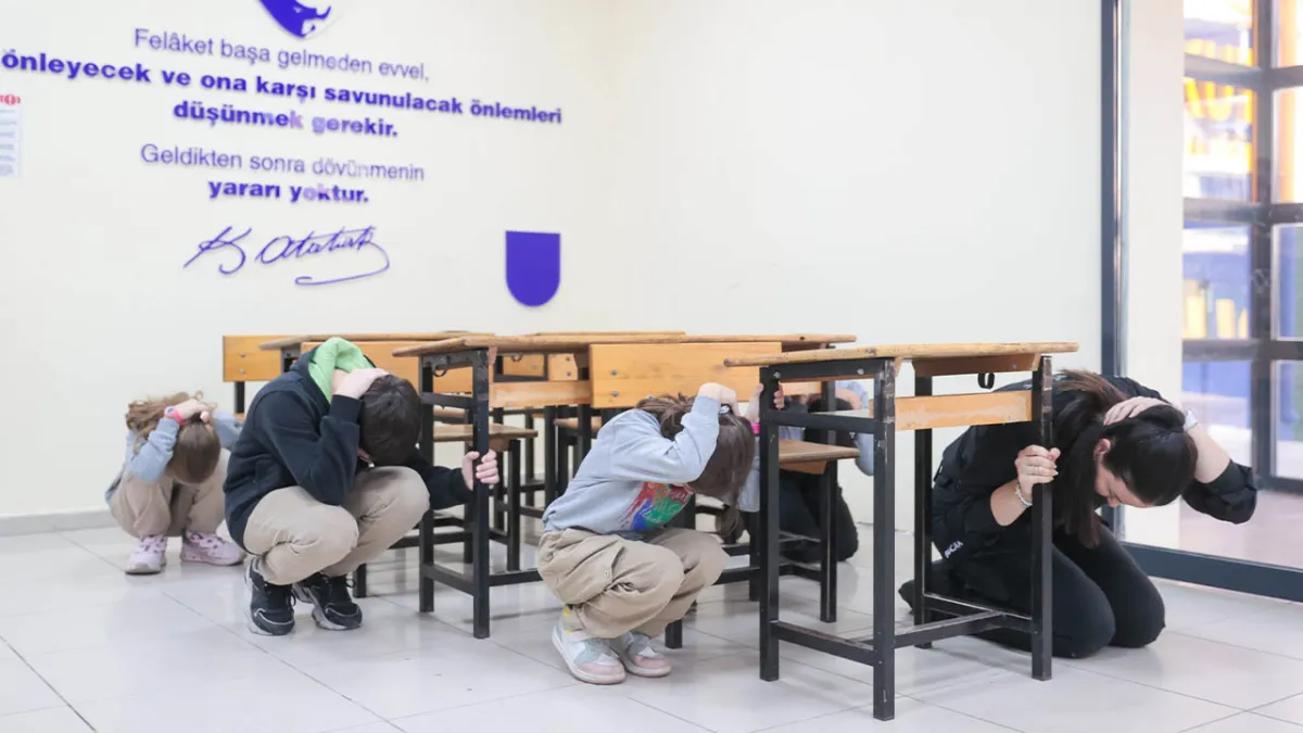 Buca’da afet bilinci büyüyor: BUCAKUT’tan kesintisiz Afet Farkındalık Eğitimi haberinin görseli