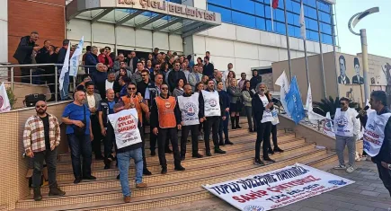Çiğli Belediyesi’nde memurlar eylemde