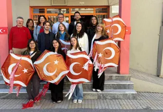 Dokuz Eylül Rotary ve Rotaract’tan renkli uçurtma şenliği