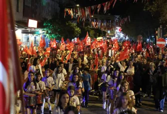 İzmir’de ‘Cumhuriyet Her Yerde’ kutlamaları Efes Selçuk’ta devam etti