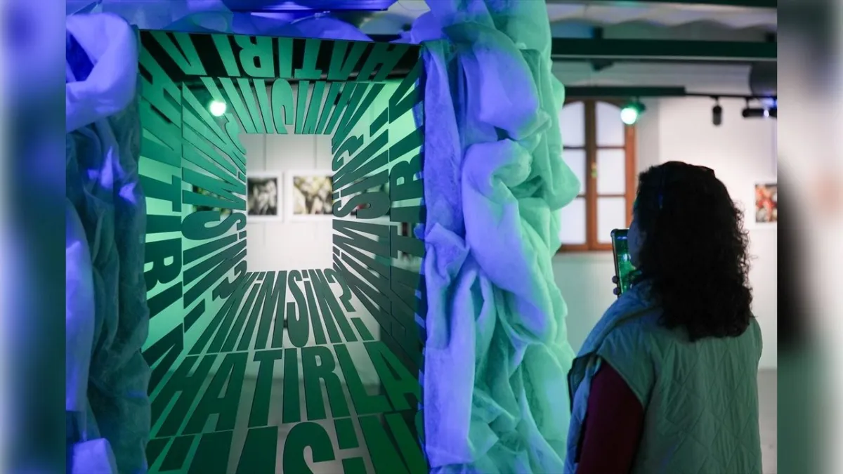 İzmir'de "Hatırla! Kimsin?" sergisi haberinin görseli