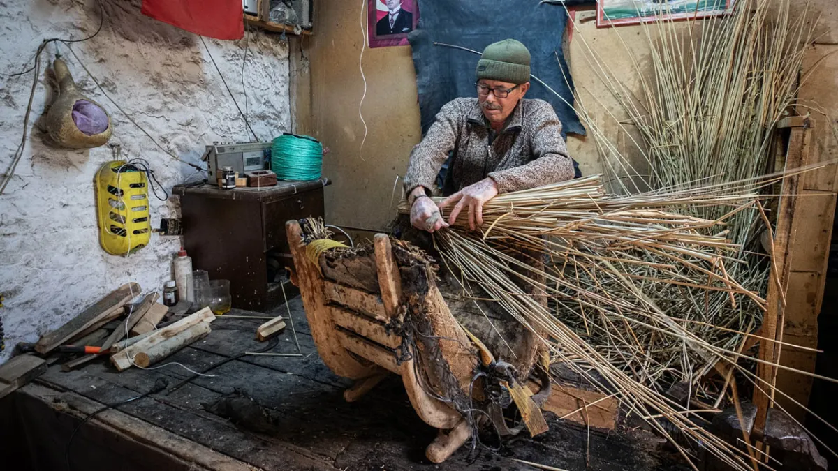 İzmir’de Tarihe Saygı Ödülleri sahiplerini buldu haberinin görseli