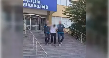 Komşusunu namaz kılarken bıçaklayarak öldüren tutuklu sanık pişman olmuş