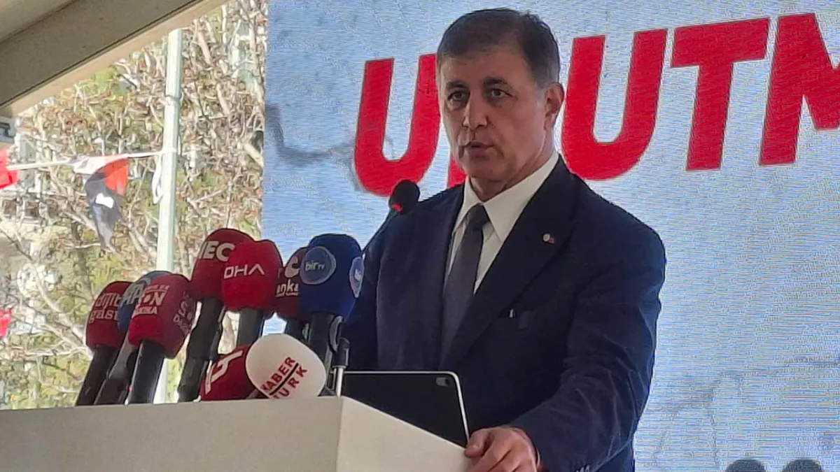 Tugay’dan hükümete deprem çıkışı: Böyle ülke mi yönetilir? haberinin görseli