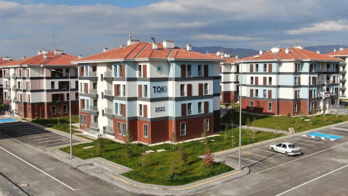 Bakanlık, yüzyılın konut projesi ile ilgili uyarıda bulundu! haberinin görseli