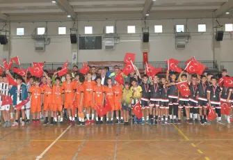 Çiğli’de cumhuriyet coşkusu Futsal Turnuvası ile taçlandı