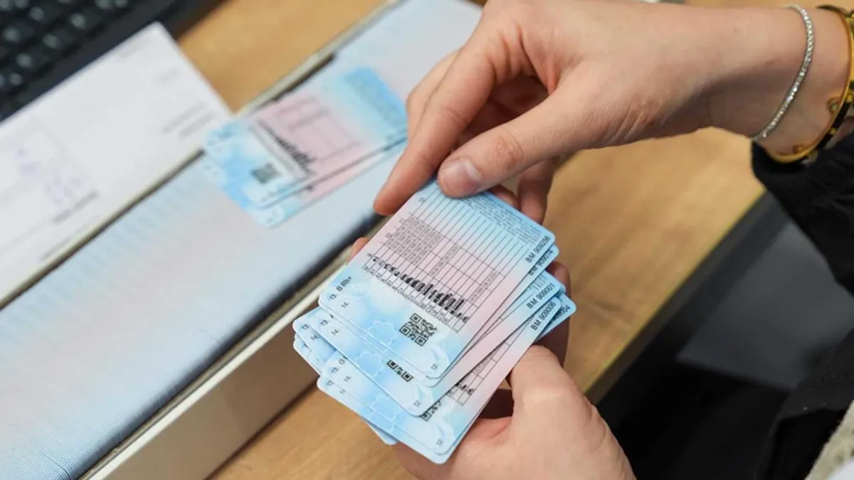 Eski tip ehliyetlerin yenilenmesi için son gün bugün! haberinin görseli