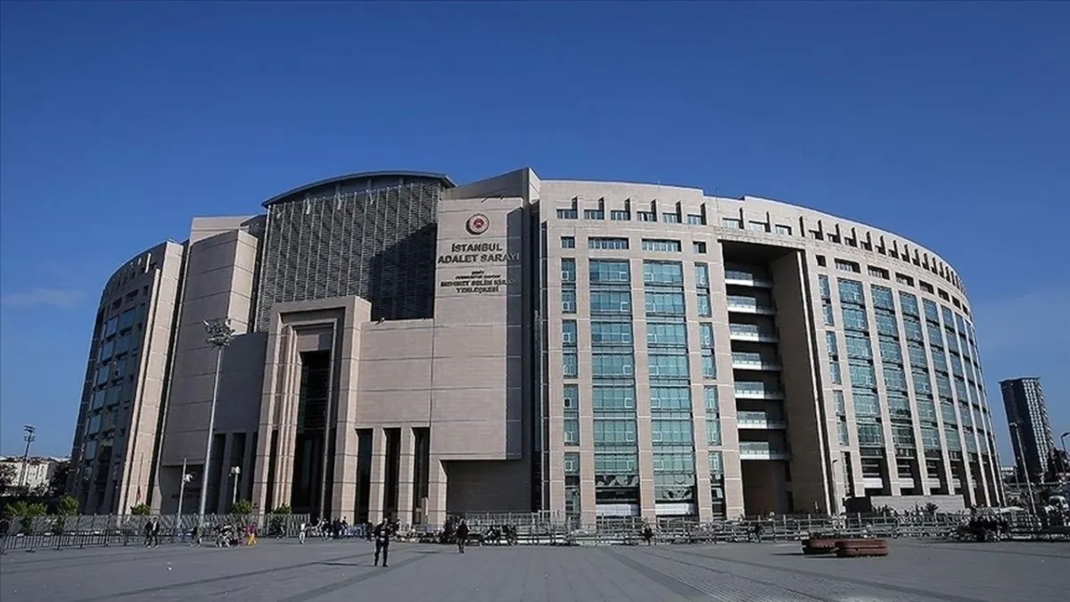 İBB uygulamasından 4,7 milyon kullanıcının verileri sızdırıldı haberinin görseli