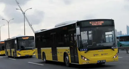 İETT otobüsünde bıçaklı saldırı: Ölü ve yaralılar var